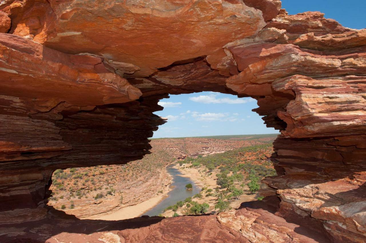 Api Pelican Beach Front Apartments Kalbarri Kültér fotó