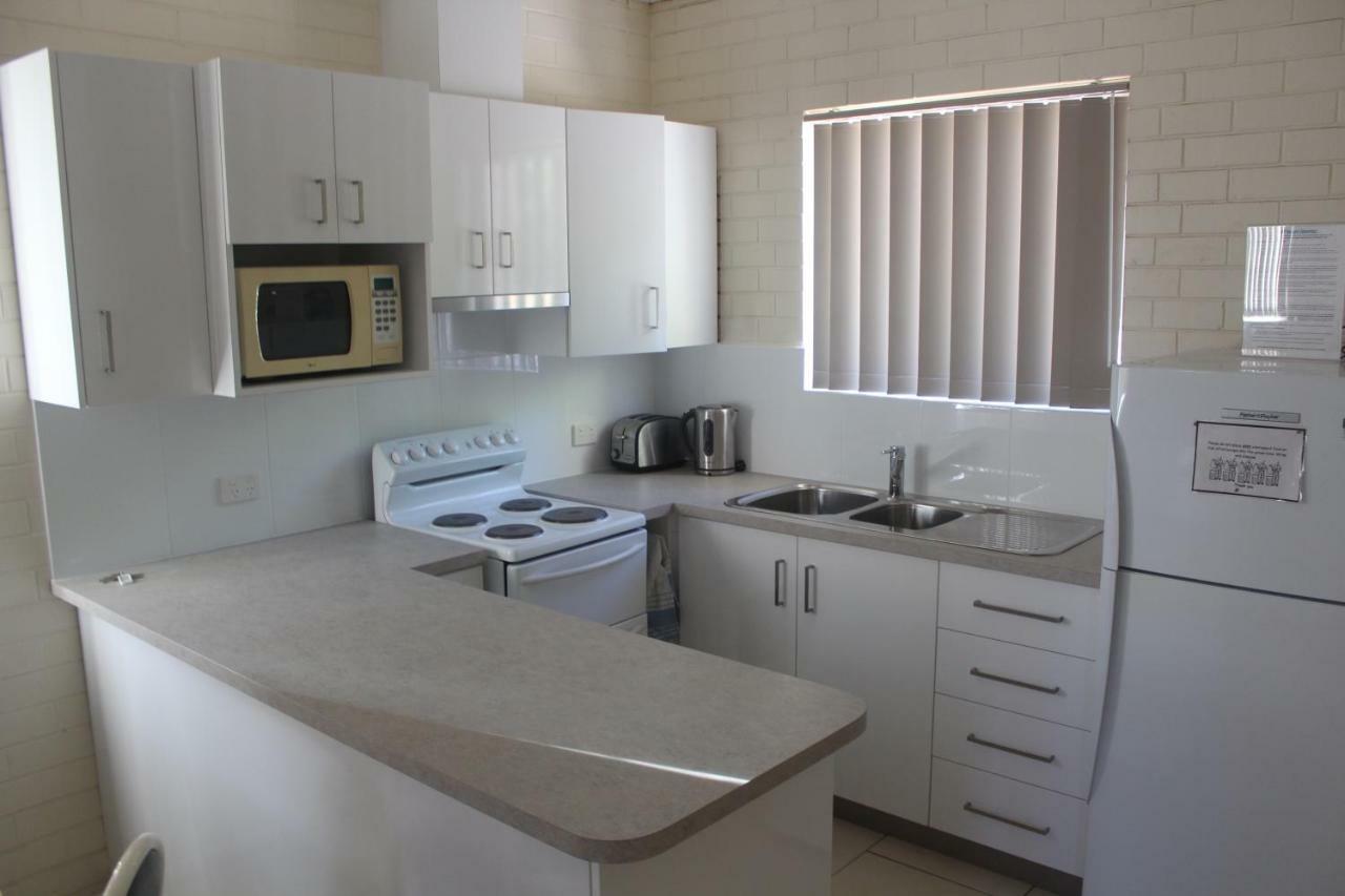 Api Pelican Beach Front Apartments Kalbarri Kültér fotó